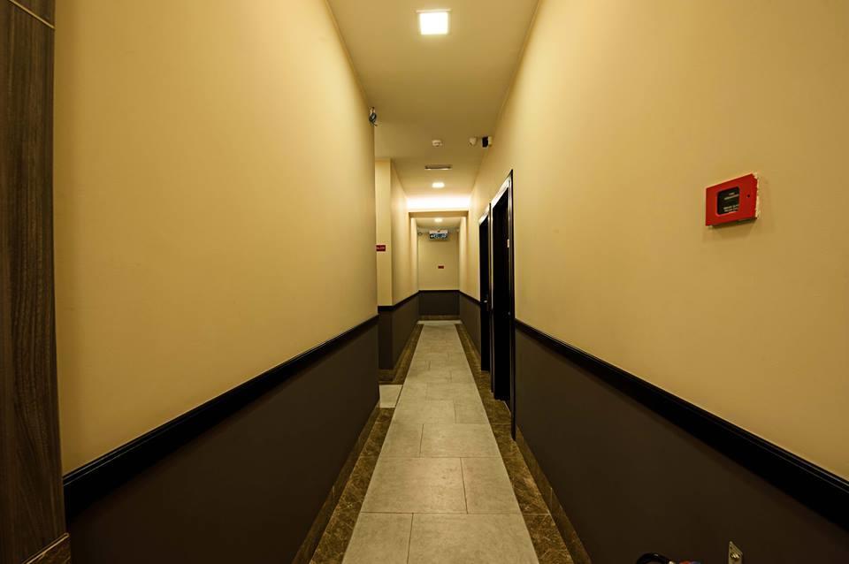Seven Hotel Putatan Екстер'єр фото