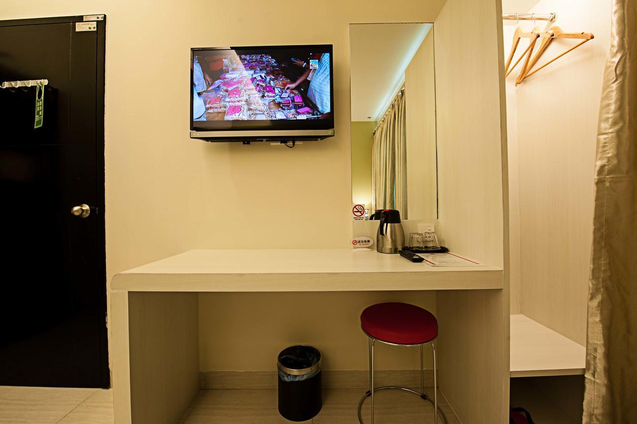 Seven Hotel Putatan Екстер'єр фото